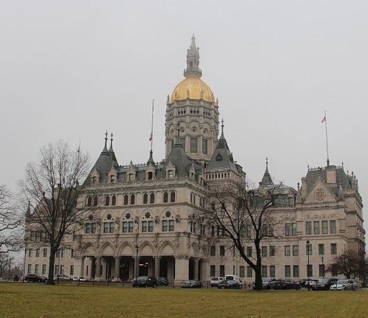 Kalshi suit by Connecticut echoes another state’s path toward ban Connecticut State Capitol, seat of government that is suing Kalshi for illegal sports betting