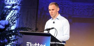 Flutter CEO Peter Jackson steps down amid stock crash, FanDuel revenue decline Flutter Entertainment CEO Peter Jackson