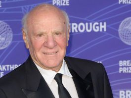 Why $18bn MGM Resorts acquisition by Barry Diller fell apart Barry Diller, Chair of People Inc., halts MGM Resorts bid