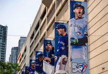 Blue Jays bettor banned by MLB, Ohio for threatening manager John Schneider