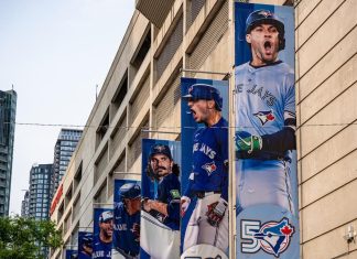 Blue Jays bettor banned by MLB, Ohio for threatening manager John Schneider